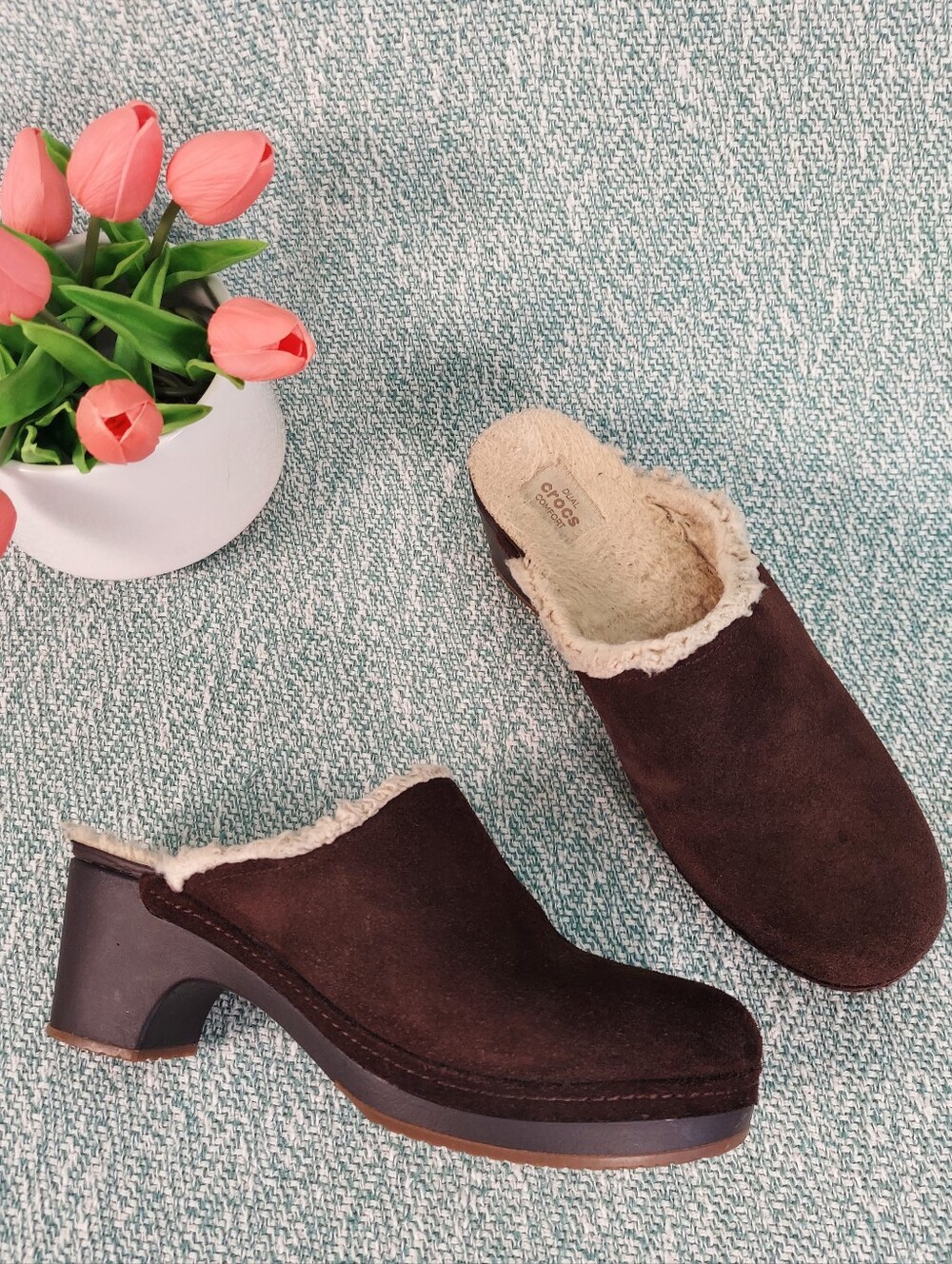CROCS Women's Dark Brown Suede Shearling-Lined Clog Mules, Sz 9